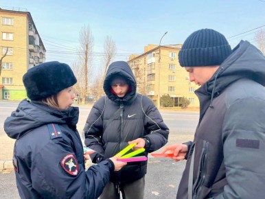 Безопасность начинается с каждого шага: акция по безопасности пешеходов в Луганске