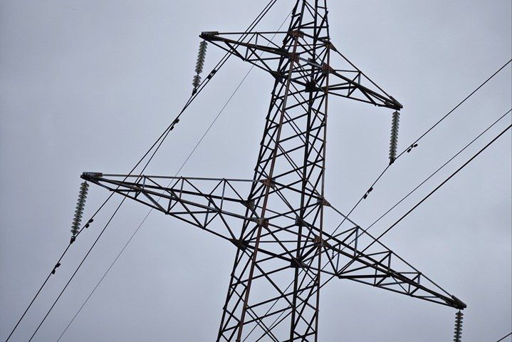 ВФУ повторно за сутки атаковали энергообъекты в ЛНР