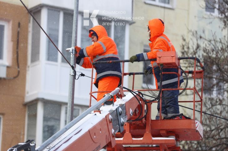 Два десятка улиц остались без электричества в Симферополе