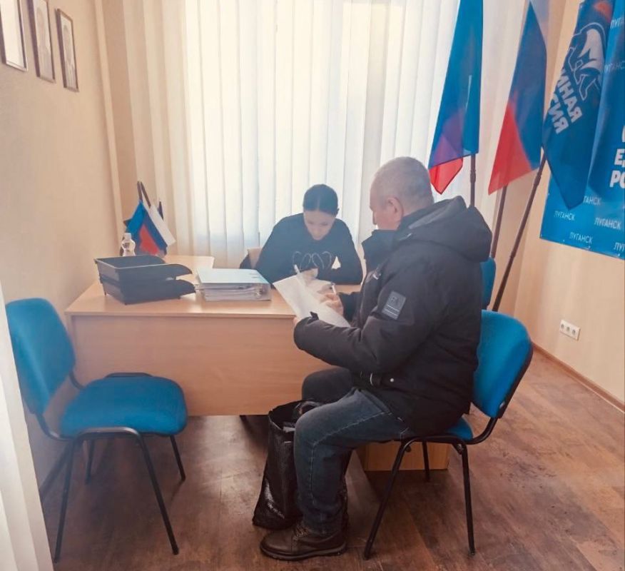 На базе Общественной приемной «Единой России» продолжаются приемы граждан