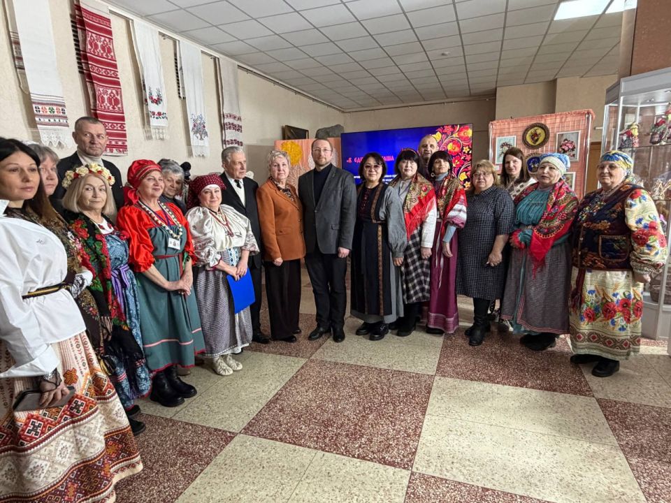 Сегодня принял участие в торжественном открытии выставки «В единстве наша сила» в Краснодонском ордена Дружбы народов музее «Молодая Гвардия»