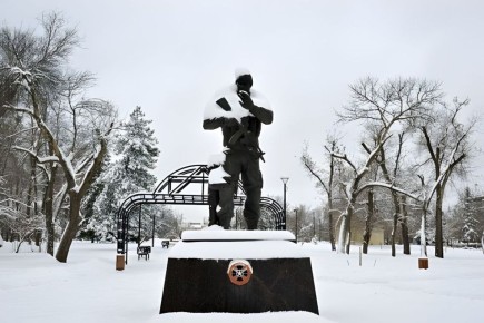 25. Доброе утро, Луганск! В январском утре, где каждый луч солнца пробивается сквозь морозную дымку, скрыта особая магия нового начала