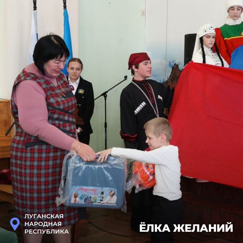 Мечты детей становятся реальностью вместе с «Ёлкой желаний»