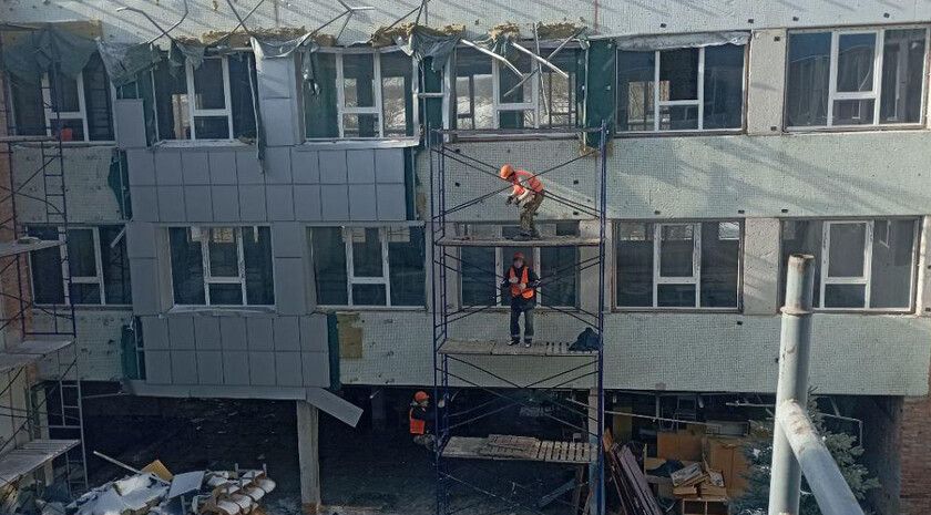 Ремонт луганской школы № 57 завершится к сентябрю текущего года — Пащенко