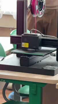 ������������� ��������. � ��������� ���������-�������� �����-��������� ������ �������� ���� ������ �������������� Dobot�