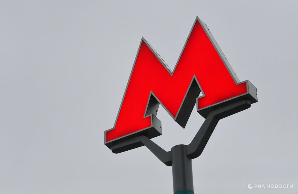 Специалисты обеспечат энергоснабжение новой станции метро "Луганская"