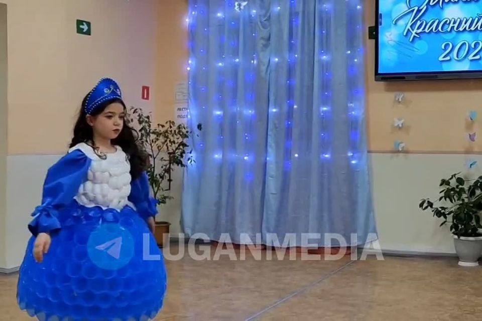 В Краснолучском округе выбрали мини-мисс