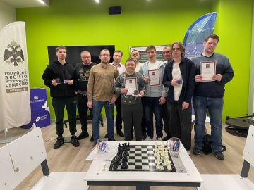 Все участники финала получили памятные призы от организаторов, незабываемые эмоции от борьбы в финале и праздничное настроение благодаря торжественной концертной программе