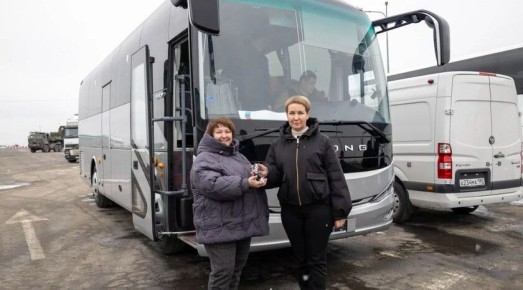 Луганская филармония получила два современных автобуса