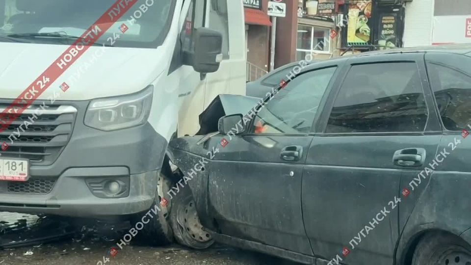 ДТП в Луганске на выезде с Демехина на Советскую