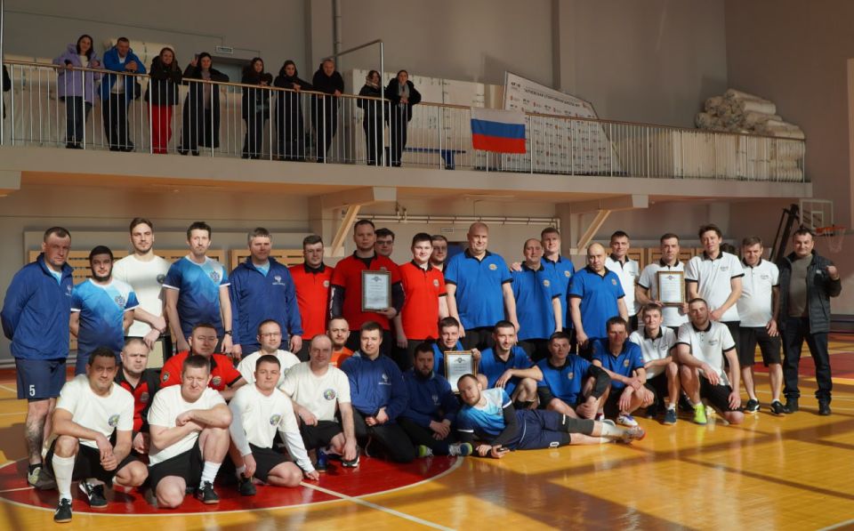 Альберт Апшев: В преддверии Дня защитника Отечества организовали и провели турнир по мини-футболу среди дорожников региона