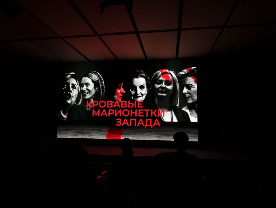 Анна Сорока: Второй день Международного фестиваля документального кино «RT.Док: Время наших героев», который проходит в Москве на площадке Национального центра «Россия», выдался невероятно насыщенным и продуктивным и, что...