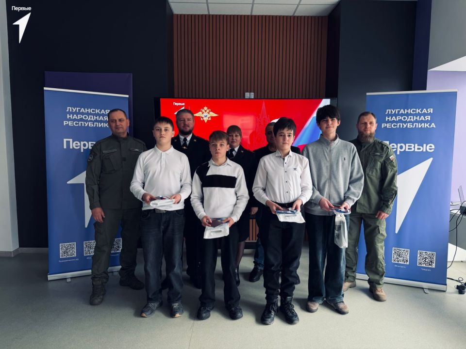 11114-летние жители республики получили главные в жизни документы – паспорта гражданина России