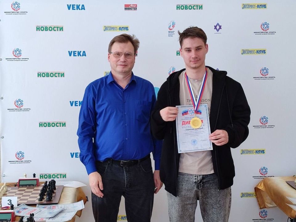 22 февраля в Луганске состоялось Первенство ЛНР по шахматам среди юниоров и юниорок до 21 года (2006 г.р. и младше) в дисциплине блиц