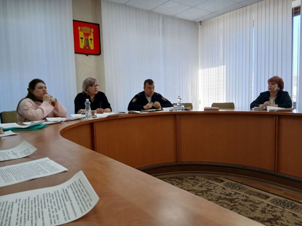 На заседании городской антинаркотической комиссии рассмотрено 11 вопросов