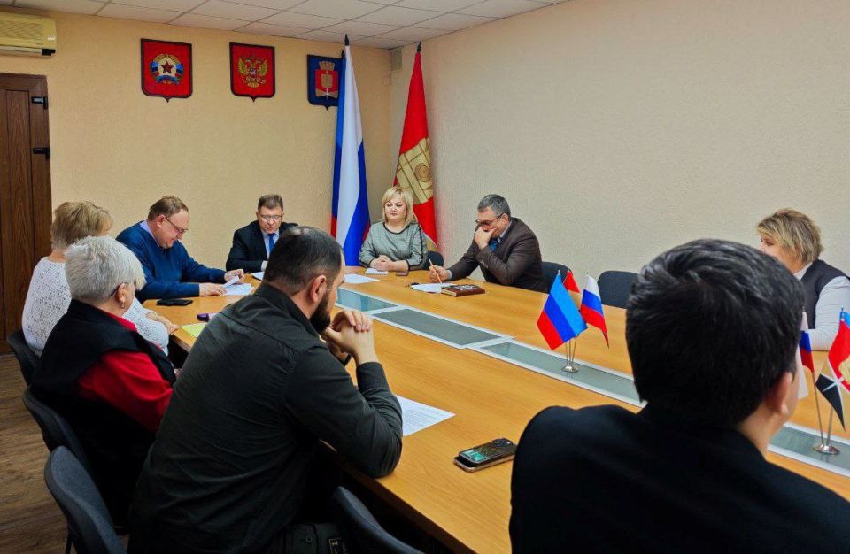 Роман Лысенко: 10 марта состоялось пятьдесят пятое очередное заседания Совета городского округа город Алчевск