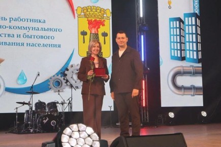 Замминистра строительства РФ обсудил с правительством ЛНР развитие региона