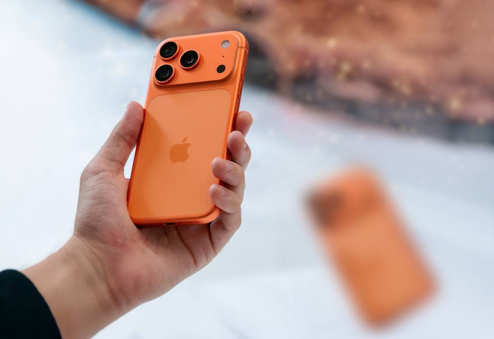 Мошенники блокируют смартфоны iPhone через моды Telegram