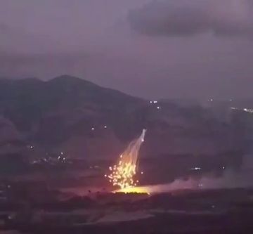 Израиль бомбит белым фосфором