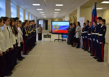 Сегодня в школе имени лётчика-космонавта Г.Т. Берегового состоялось торжественное открытие «Парты Героя» в честь советской лётчицы Валентины Степановны Гризодубовой