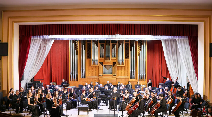 Луганские и Донецкие музыканты представили совместную концертную программу