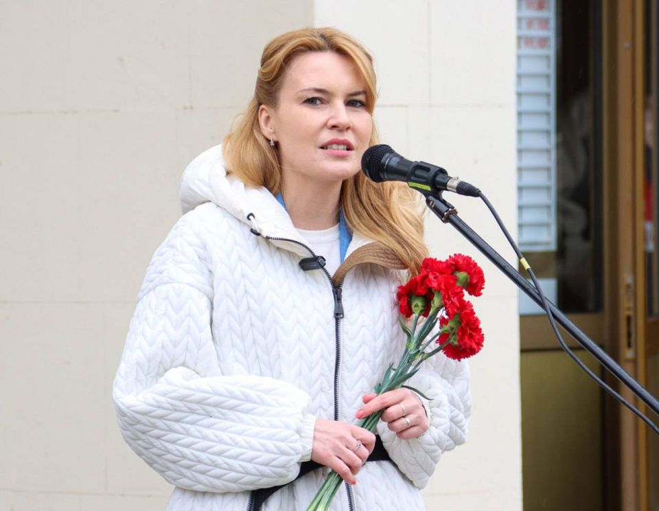 ����� ����������: � ������ � ����� ������ ��������� �������� ������� � �������� ������������ �����