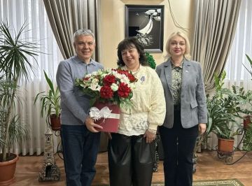 Главврач Луганского дома ребенка удостоена медали «За заслуги» I степени