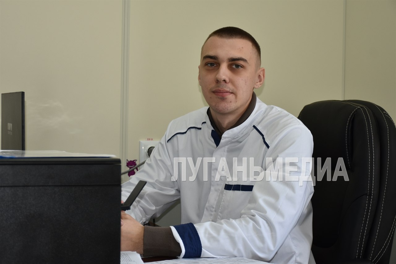 В селе Червоная Поляна Антрацитовского района теперь есть свой терапевт