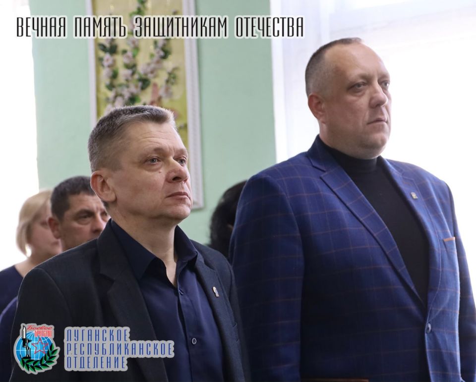 13 марта Александр Дубовской руководитель Лутугинского местного отделения Всероссийской общественной организации ветеранов «БОЕВОЕ БРАТСТВО» и Юрий Осипов член Луганского республиканского отделения Всероссийской общественной...