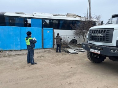 111Марковские полицейские разбираются в обстоятельствах ДТП с участием автобуса