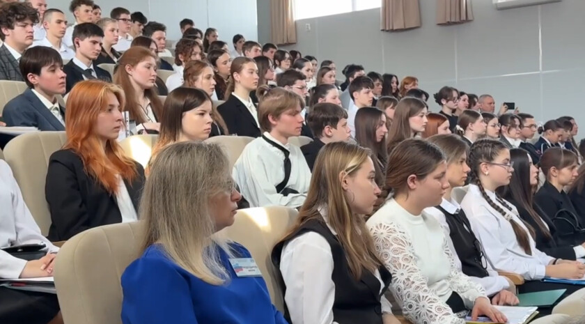 Более 130 детей представили работы на научный конкурс Республиканской малой академии наук