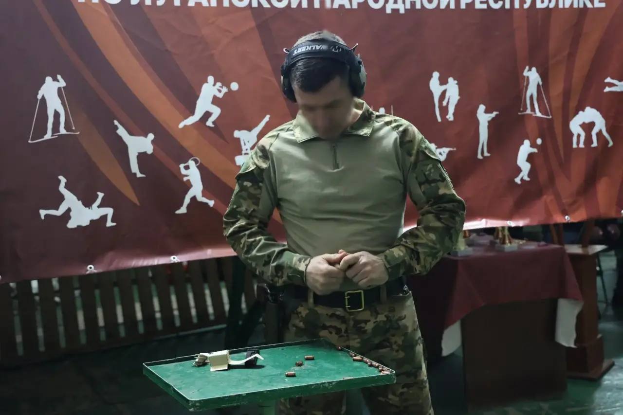 Сборная команда УФСИН России по Луганской Народной Республике приняла участие в чемпионате по стрельбе