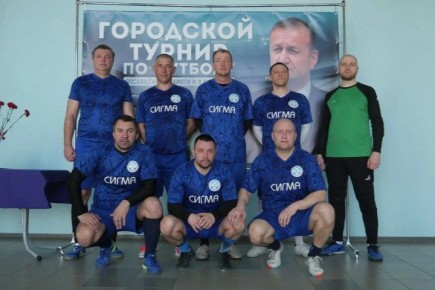 В Луганске прошел турнир по футзалу памяти Манолиса Пилавова