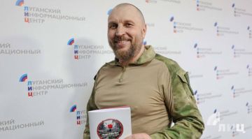 Поэт Игорь Ефремов: «Мне стал очень дорог Донбасс и его жители, но по Хакасии я очень скучаю»