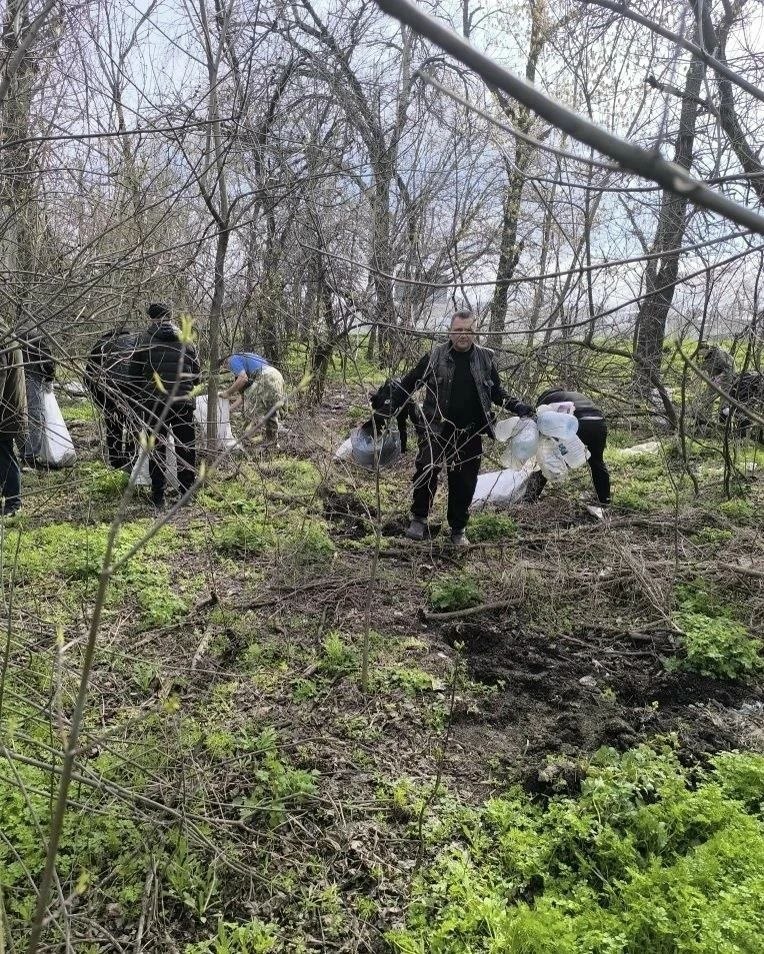 В Луганске проходят мероприятия по благоустройству территории города