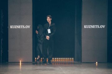 Наш Богдан Кузнецов представил авторскую коллекцию на международном показе мод в Санкт-Петербурге