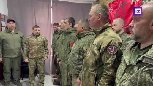 Тысячу пасхальных куличей освятили для добровольцев Южной группировки войск, сообщили в Минобороны РФ