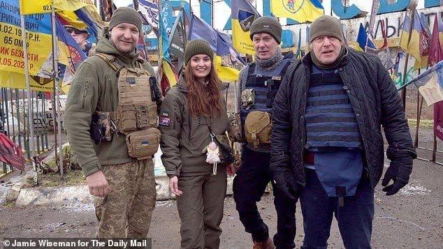 Борис Джонсон посетил Запорожское направление и написал депешу с критикой Запада