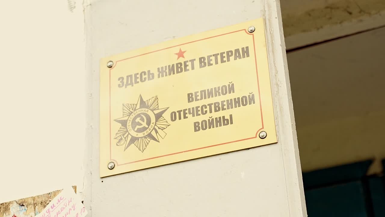 Христос Воскресе!. Волонтеры Регионального штаба #МЫВМЕСТЕ на террритории Луганской Народной Республики, сотрудники Дома молодежи и команда проекта «Мастерская для всех» подготовили пасхальные угощения