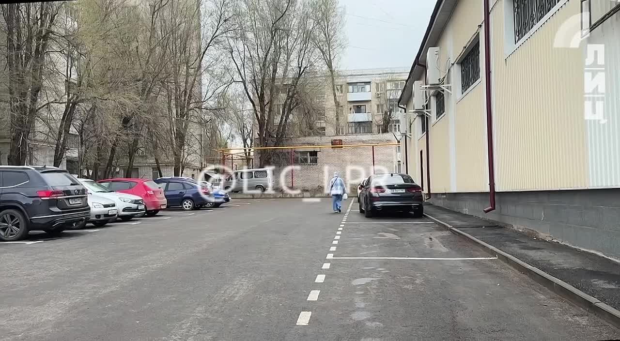 В Луганске ввели первые платные парковки