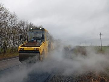 На трассе в ЛНР уложат больше 10 километров новой дороги