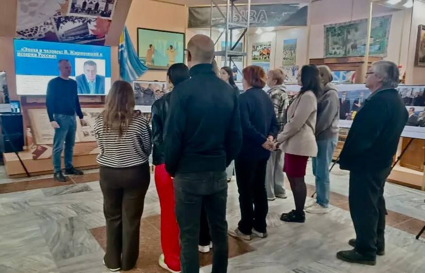 Выставка «Жириновский: человек эпохи» открылась в Свердловске