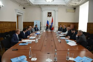 Делегация Народного Совета ЛНР представила ряд законодательных инициатив на заседаниях комитетов и комиссий ЮРПА