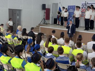 Андрей Сопельник поздравил победителей конкурса «Безопасное колесо – 2026»