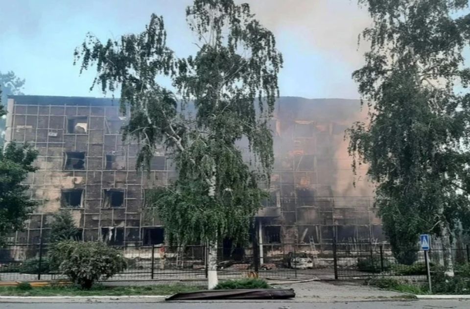 Когда начался разбор завалов в колледже Старобельска, ВСУ попытались предпринять повторную атаку