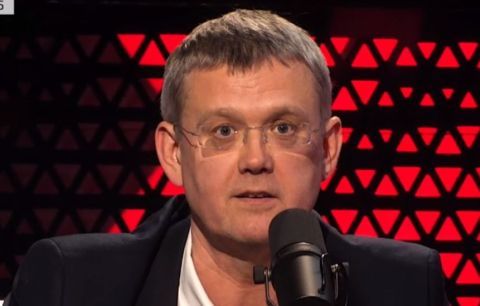 Сергей Мардан: Какой же нужно быть подлой, лживой и беспринципной тварью, чтобы в день, когда в Луганске хоронят 18 детей, убитых украинскими дронами, в своей похабной благодарственной речи просить именно Путина закончить...