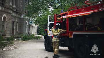 За прошедшие сутки в ЛНР ликвидировали 10 пожаров