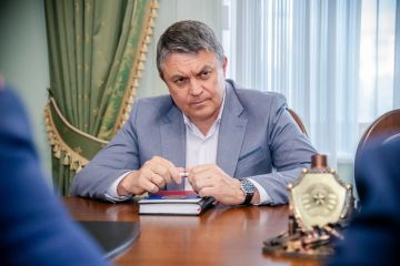������ �������� ������� ����������� �������� ������������� ������� � ������� � ����������� ���� ������� ����������