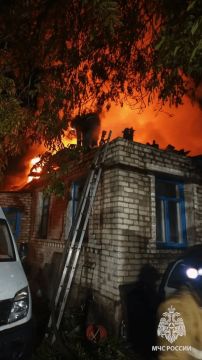 Мужчина едва не погиб на пожаре в Антраците