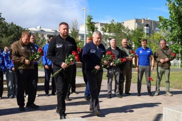 В Луганске почтили память детей - жертв агрессии ВСУ